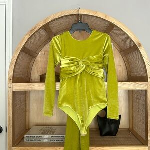 By Efrain Mogollon green bodysuit size 2